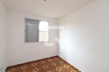 Quarto 2 de apartamento para alugar com 2 quartos, 50m² em Vila Albertina, São Paulo