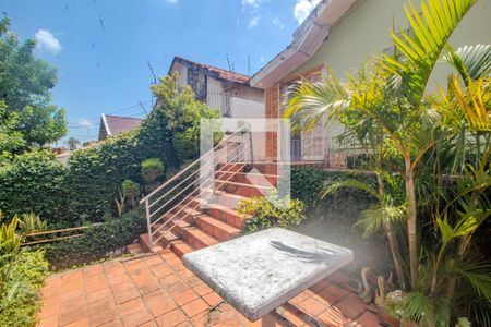 Jardim de casa à venda com 5 quartos, 304m² em Cavalhada, Porto Alegre