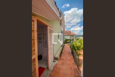Jardim de casa à venda com 5 quartos, 304m² em Cavalhada, Porto Alegre