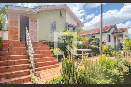 Jardim de casa à venda com 5 quartos, 304m² em Cavalhada, Porto Alegre