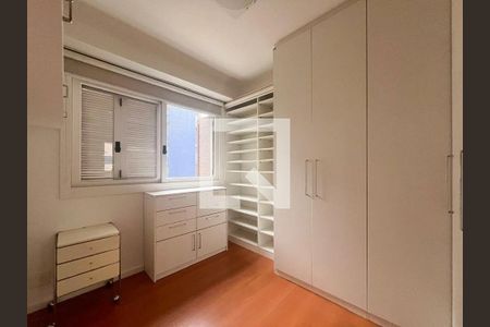 Quarto 2 de apartamento para alugar com 2 quartos, 84m² em Bela Vista, Porto Alegre