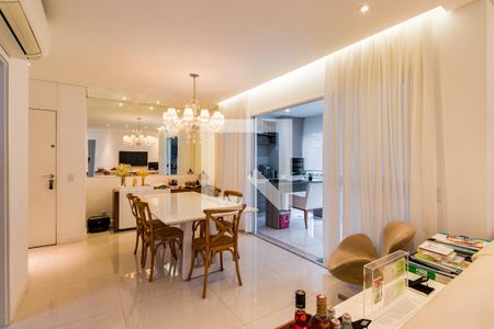 Apartamento à venda com 2 quartos, 96m² em Morumbi, São Paulo