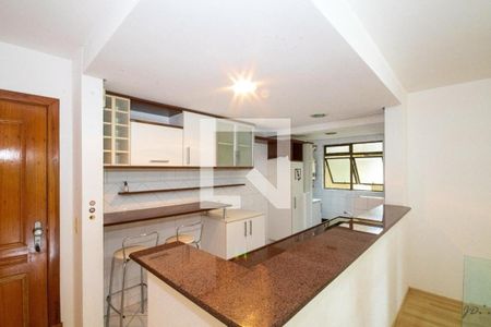 Cozinha de apartamento para alugar com 3 quartos, 102m² em Tristeza, Porto Alegre