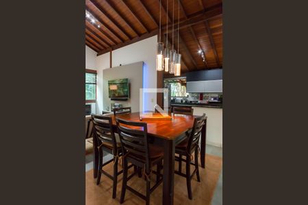 Sala de Jantar de casa de condomínio à venda com 3 quartos, 220m² em Vereda das Gerais, Nova Lima