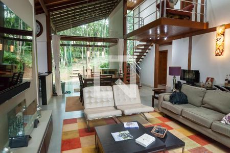 sala de casa de condomínio à venda com 3 quartos, 220m² em Vereda das Gerais, Nova Lima