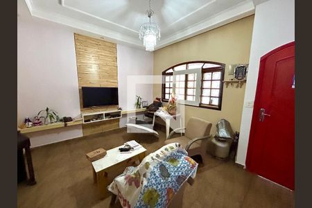 Sala de casa à venda com 3 quartos, 160m² em Gopouva, Guarulhos
