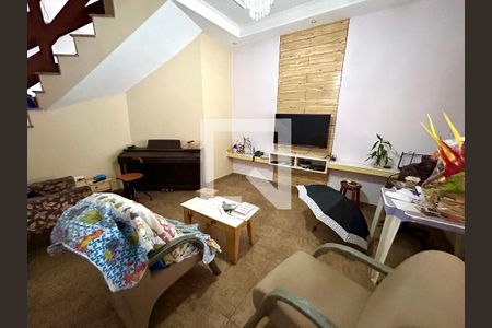 Sala de casa à venda com 3 quartos, 160m² em Gopouva, Guarulhos