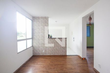 Sala de apartamento para alugar com 2 quartos, 44m² em Chácaras Tubalina E Quartel, Uberlândia