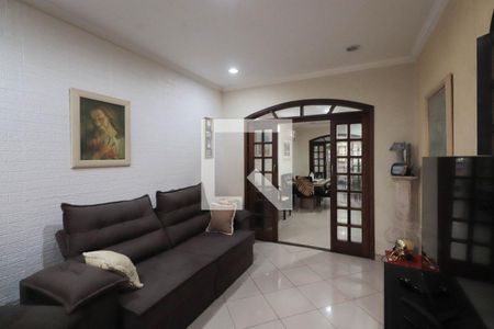 Sala de TV de casa à venda com 2 quartos, 200m² em Vila Gomes Cardim, São Paulo