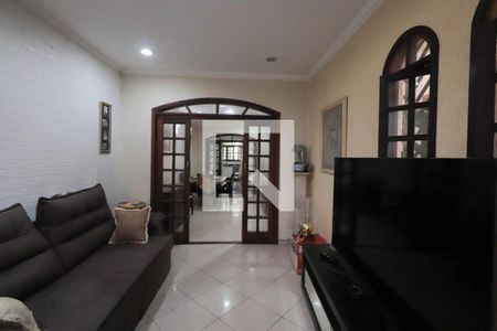 Sala de TV de casa à venda com 2 quartos, 200m² em Vila Gomes Cardim, São Paulo