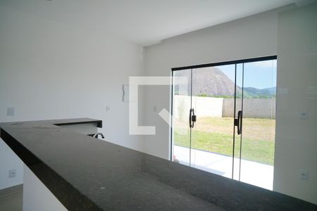 Cozinha de casa para alugar com 2 quartos, 80m² em Itaipuaçu, Maricá