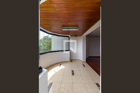 Apartamento à venda com 3 quartos, 125m² em Vila Suzana, São Paulo