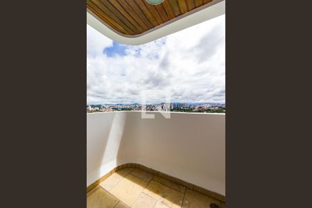Apartamento à venda com 3 quartos, 125m² em Vila Suzana, São Paulo