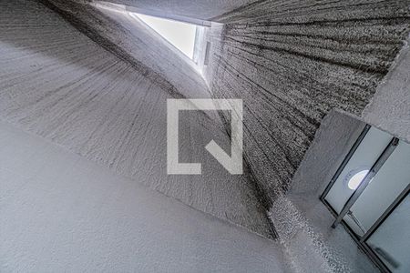 jardim de inverno no quarto_2 de kitnet/studio para alugar com 1 quarto, 28m² em Vila Nair, São Paulo