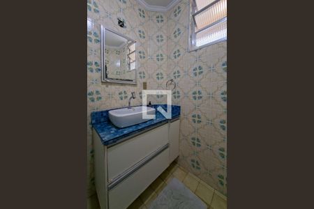 Banheiro  de apartamento para alugar com 1 quarto, 38m² em Aviação, Praia Grande