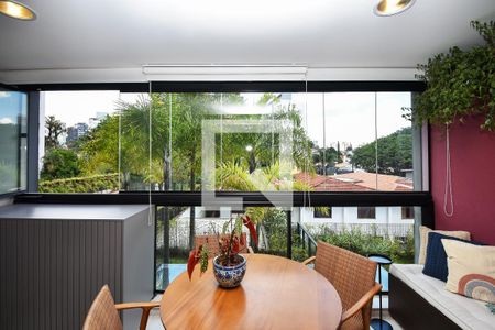 sala de jantar  de apartamento à venda com 2 quartos, 70m² em Vila Madalena, São Paulo