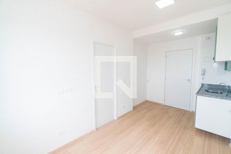 Sala/Cozinha de apartamento para alugar com 1 quarto, 24m² em Jardim Floresta, São Paulo