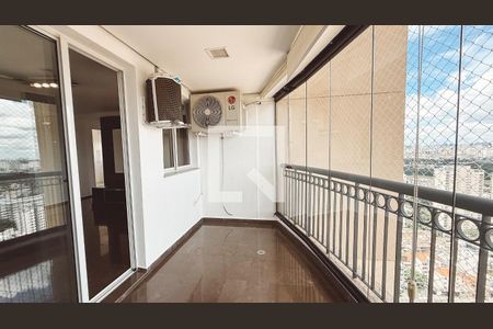 Varanda da Sala de apartamento à venda com 3 quartos, 126m² em Santa Teresinha, São Paulo
