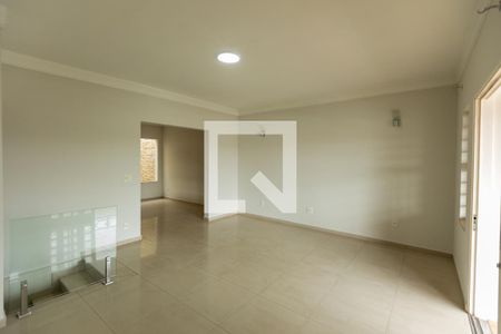 Casa para alugar com 3 quartos, 290m² em Vila Industrial (campinas), Campinas