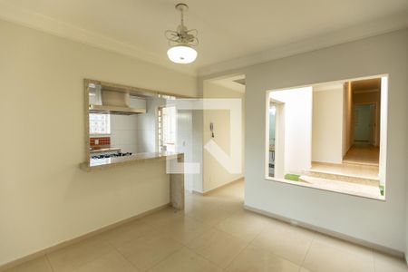 Casa para alugar com 3 quartos, 290m² em Vila Industrial (campinas), Campinas