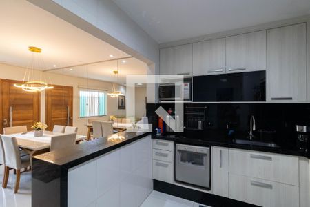 Sala e Cozinha  de casa de condomínio à venda com 3 quartos, 154m² em Vila Ré, São Paulo
