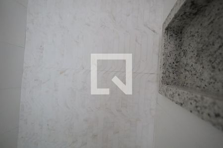 Banheiro de apartamento para alugar com 1 quarto, 36m² em Parque Jaçatuba, Santo André