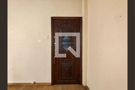 Entrada de apartamento à venda com 3 quartos, 70m² em Tijuca, Rio de Janeiro