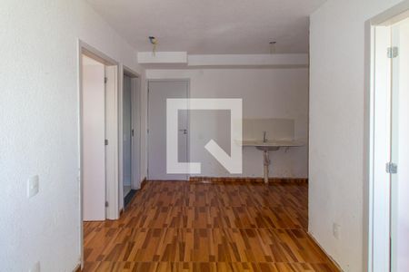 Sala de apartamento para alugar com 2 quartos, 40m² em Fazenda da Juta, São Paulo