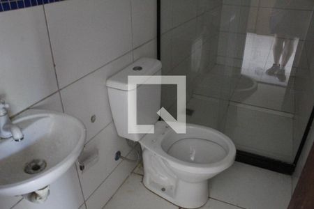 Banheiro Social de casa de condomínio para alugar com 3 quartos, 210m² em Taquara, Rio de Janeiro