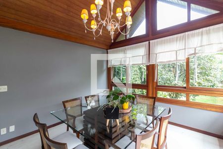 Sala de jantar de casa à venda com 4 quartos, 300m² em Jardim Marajoara, São Paulo