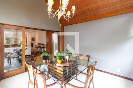 Sala de jantar de casa à venda com 4 quartos, 300m² em Jardim Marajoara, São Paulo