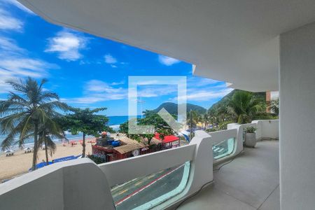 Varanda de apartamento para alugar com 2 quartos, 96m² em Praia Tombo, Guarujá