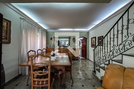 Sala de Jantar de casa à venda com 4 quartos, 200m² em Cambuci, São Paulo