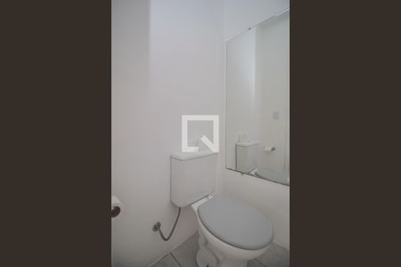 Banheiro de casa à venda com 3 quartos, 199m² em Cristal, Porto Alegre