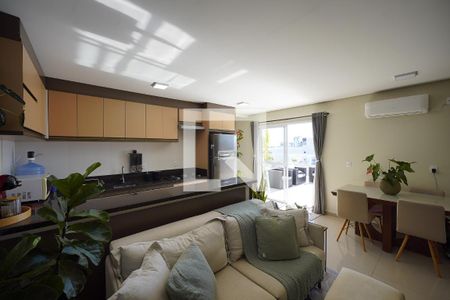 Sala de apartamento para alugar com 3 quartos, 140m² em Ingleses do Rio Vermelho, Florianópolis