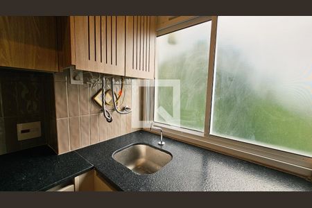 Cozinha e Área de Serviço de apartamento para alugar com 3 quartos, 83m² em Jardim Ana Maria, Jundiaí