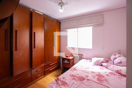 Quarto 2 de apartamento para alugar com 2 quartos, 48m² em St 6, São Gonçalo