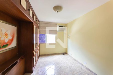 Suíte de apartamento para alugar com 3 quartos, 120m² em Tijuca, Rio de Janeiro