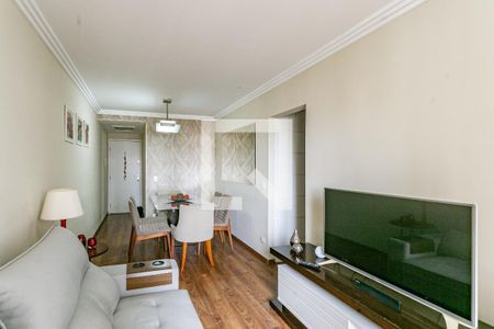 Sala de apartamento à venda com 3 quartos, 67m² em Vila Gumercindo, São Paulo