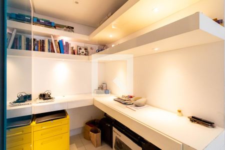 Escritorio de apartamento à venda com 3 quartos, 150m² em Vila Augusta, Guarulhos