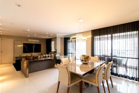 Sala de apartamento à venda com 3 quartos, 150m² em Vila Augusta, Guarulhos