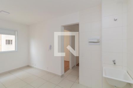 Sala/Cozinha de apartamento para alugar com 2 quartos, 37m² em Colônia (zona Leste), São Paulo
