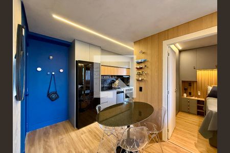 Sala de apartamento à venda com 2 quartos, 40m² em Campo Belo, São Paulo