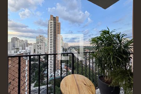 Sacada de apartamento à venda com 2 quartos, 40m² em Campo Belo, São Paulo