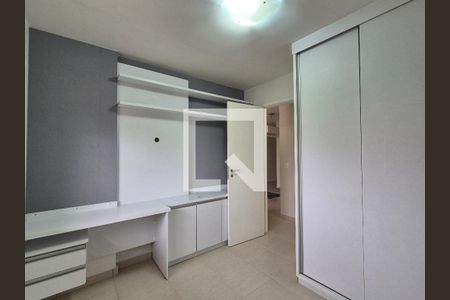 Quarto  de apartamento para alugar com 3 quartos, 90m² em Recreio dos Bandeirantes, Rio de Janeiro