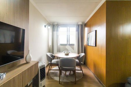Sala de apartamento à venda com 2 quartos, 73m² em Itaquera, São Paulo