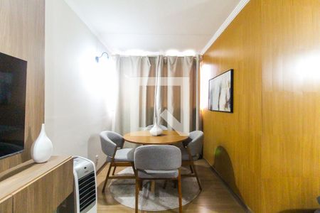 Sala de apartamento à venda com 2 quartos, 73m² em Itaquera, São Paulo