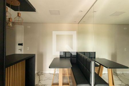 Sala de apartamento para alugar com 2 quartos, 60m² em Santa Quiteria, Curitiba