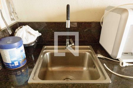 Sala 2 de casa para alugar com 4 quartos, 180m² em Jardim Itu, Porto Alegre