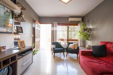 Sala 1 de casa para alugar com 4 quartos, 180m² em Jardim Itu, Porto Alegre